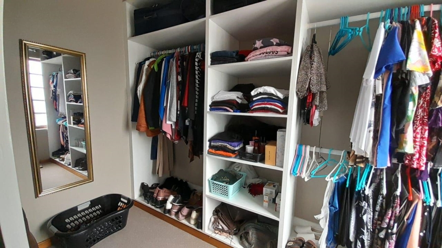 3 Bedroom Property for Sale in Blue Gill Estate Gauteng