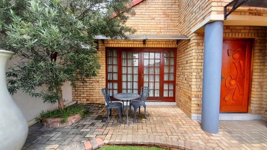 3 Bedroom Property for Sale in Blue Gill Estate Gauteng