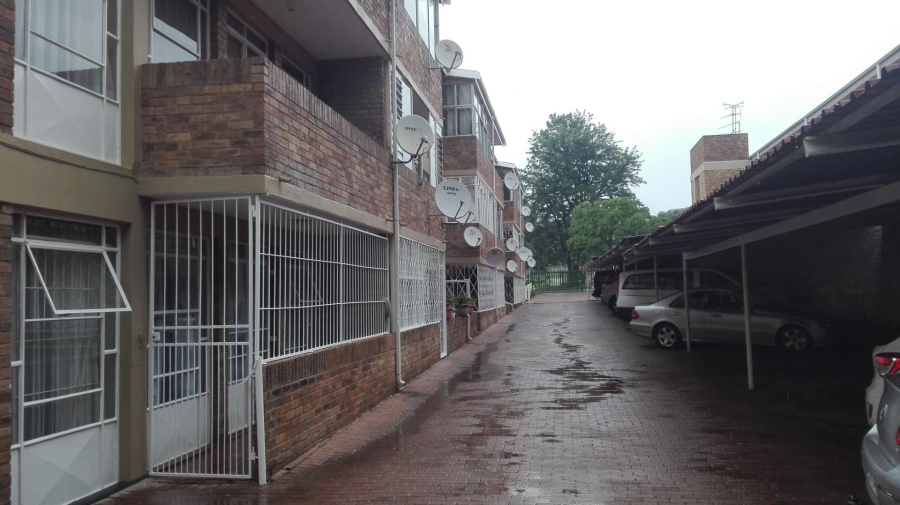 3 Bedroom Property for Sale in Birchleigh Gauteng