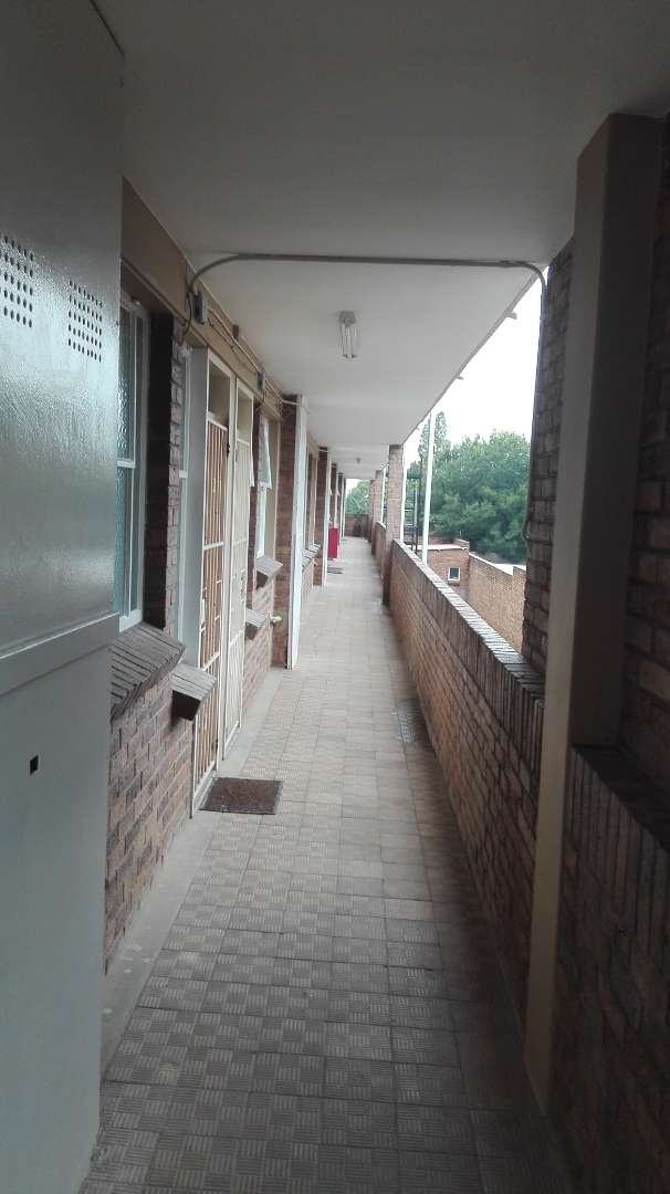 3 Bedroom Property for Sale in Birchleigh Gauteng