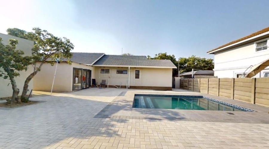 3 Bedroom Property for Sale in Cinderella Gauteng