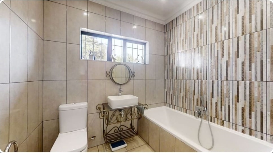 3 Bedroom Property for Sale in Cinderella Gauteng