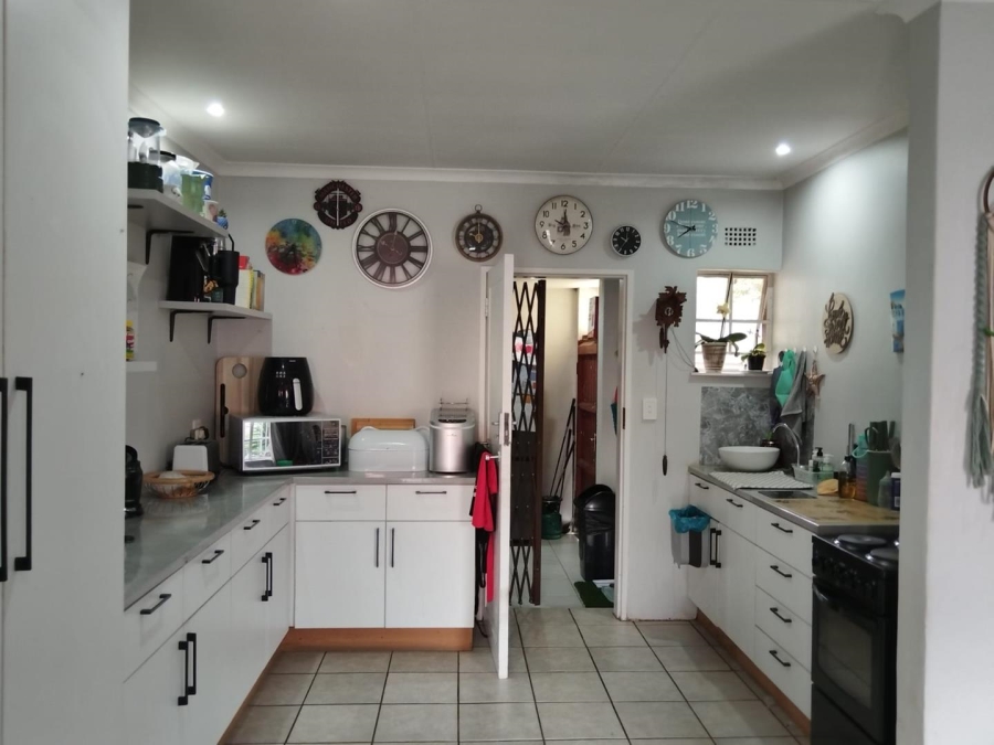 2 Bedroom Property for Sale in Glen Marais Gauteng
