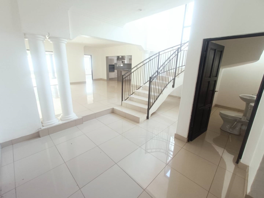 5 Bedroom Property for Sale in Valley View Estate Gauteng