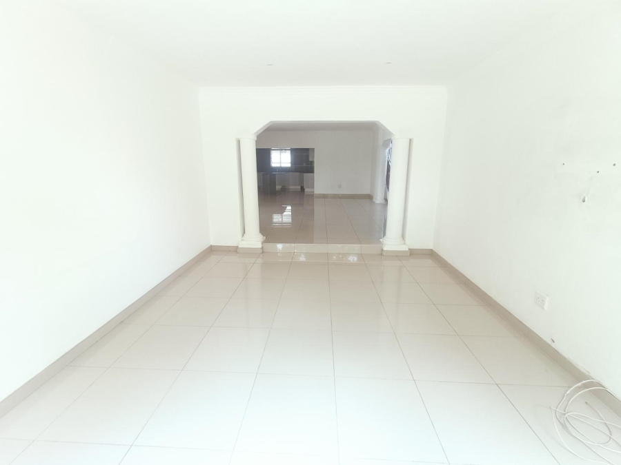 5 Bedroom Property for Sale in Valley View Estate Gauteng