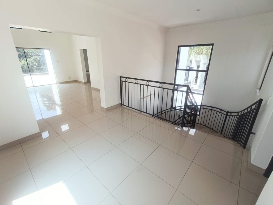 5 Bedroom Property for Sale in Valley View Estate Gauteng