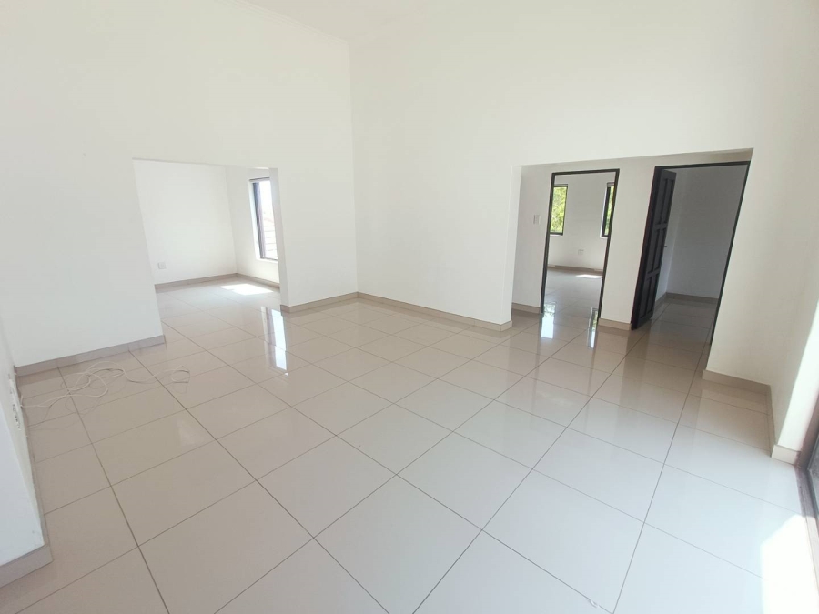 5 Bedroom Property for Sale in Valley View Estate Gauteng