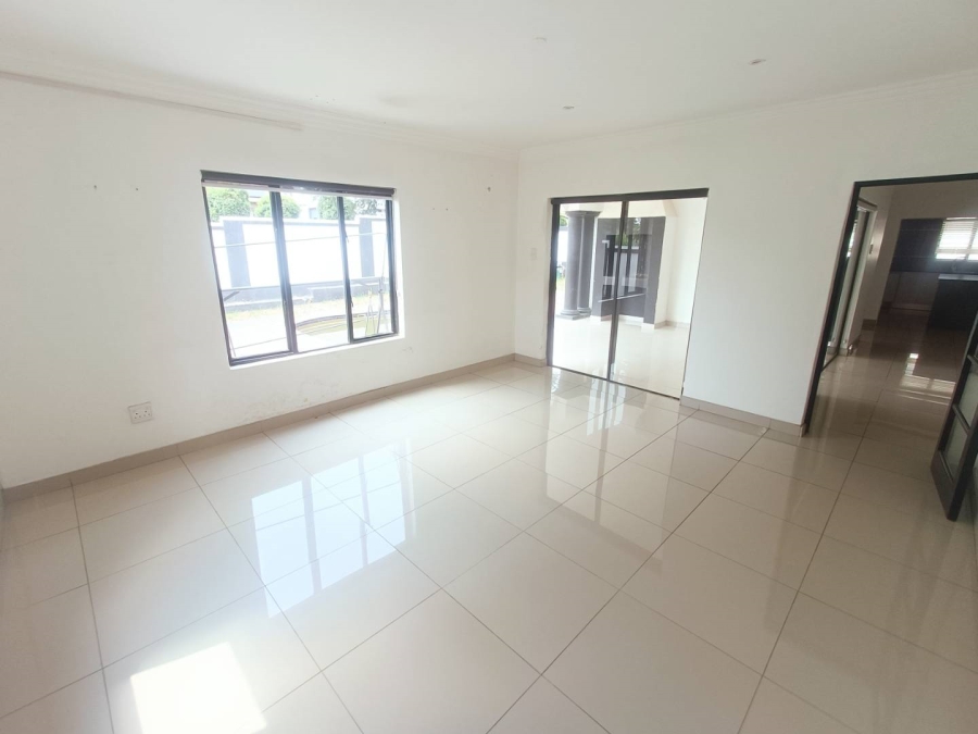 5 Bedroom Property for Sale in Valley View Estate Gauteng