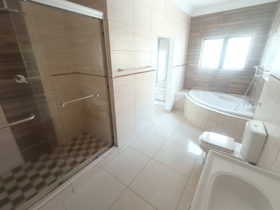 5 Bedroom Property for Sale in Valley View Estate Gauteng