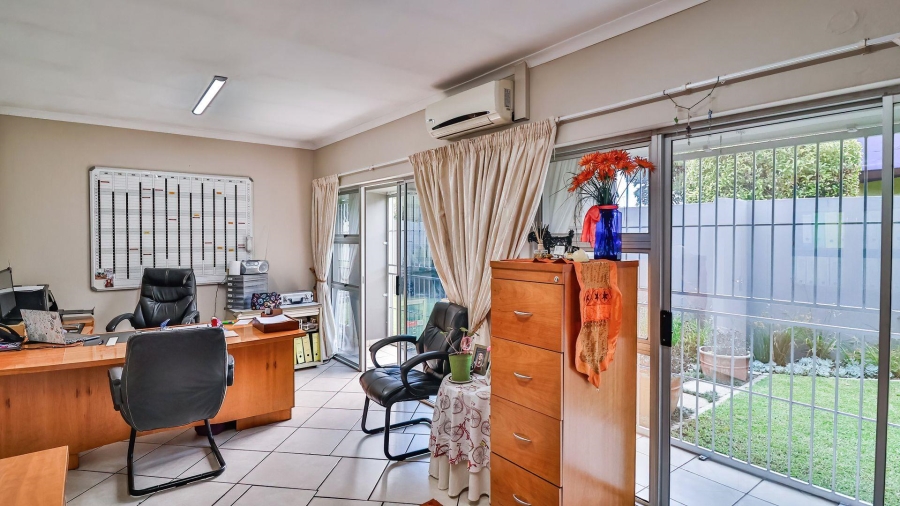 Commercial Property for Sale in Brackenhurst Gauteng