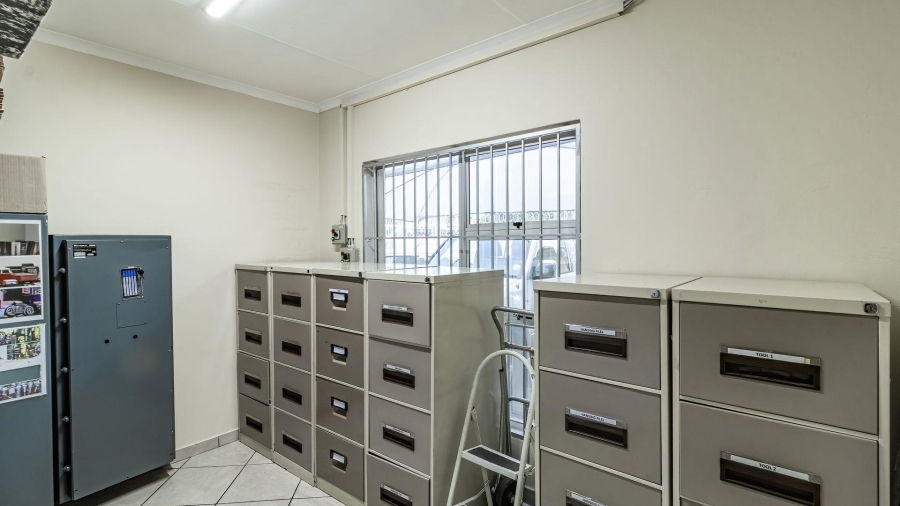 Commercial Property for Sale in Brackenhurst Gauteng