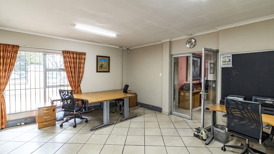 Commercial Property for Sale in Brackenhurst Gauteng