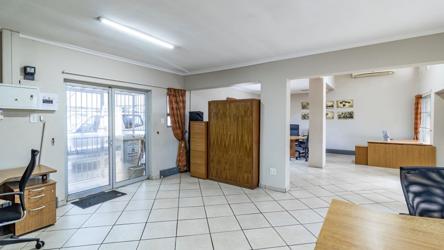 Commercial Property for Sale in Brackenhurst Gauteng