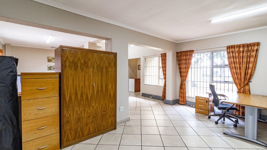 Commercial Property for Sale in Brackenhurst Gauteng