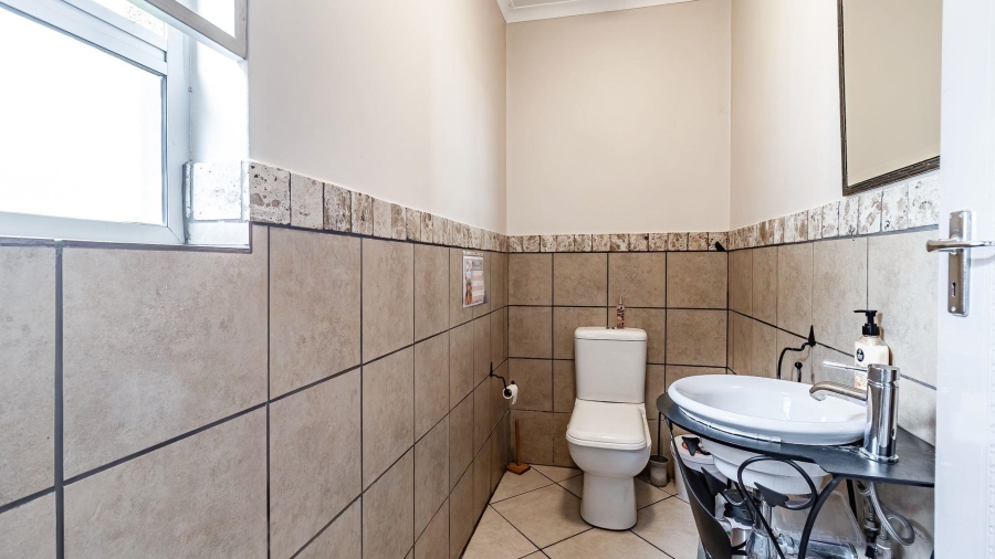 Commercial Property for Sale in Brackenhurst Gauteng