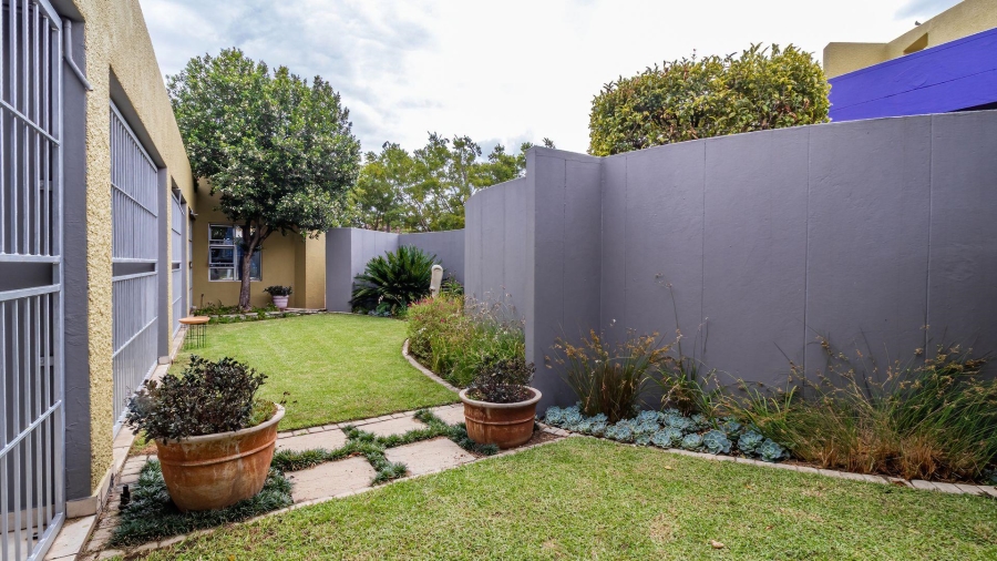 Commercial Property for Sale in Brackenhurst Gauteng