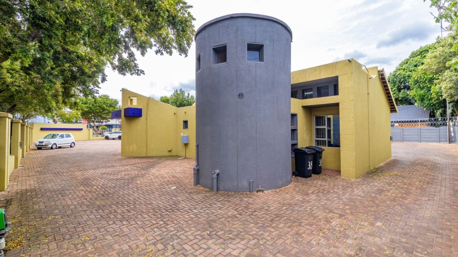 Commercial Property for Sale in Brackenhurst Gauteng