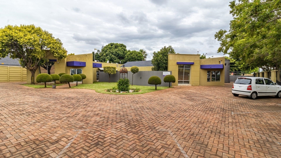 Commercial Property for Sale in Brackenhurst Gauteng