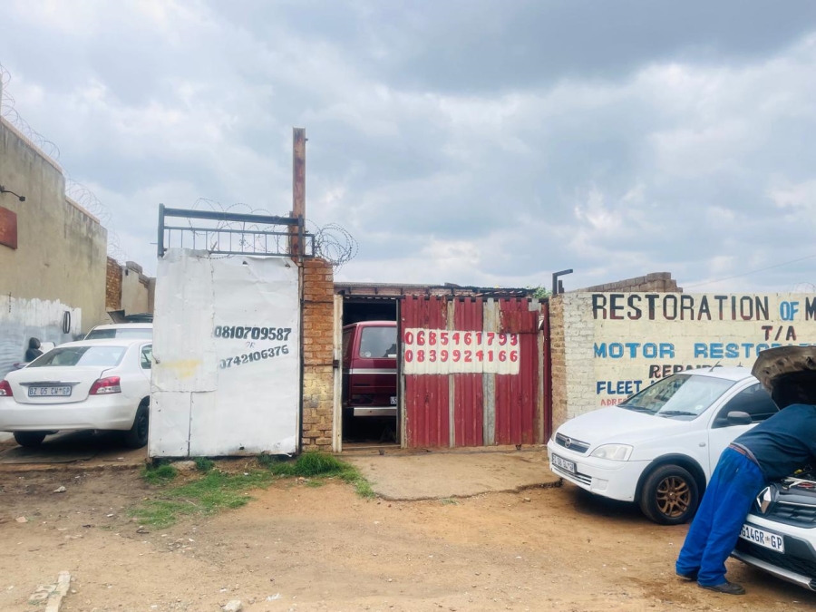 Commercial Property for Sale in Mapetla Gauteng