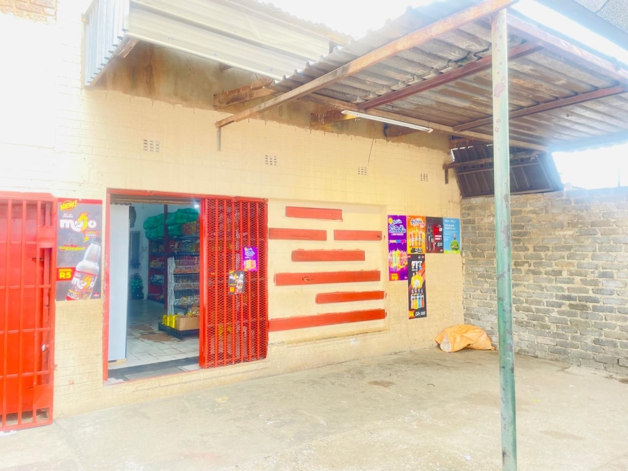 Commercial Property for Sale in Mapetla Gauteng