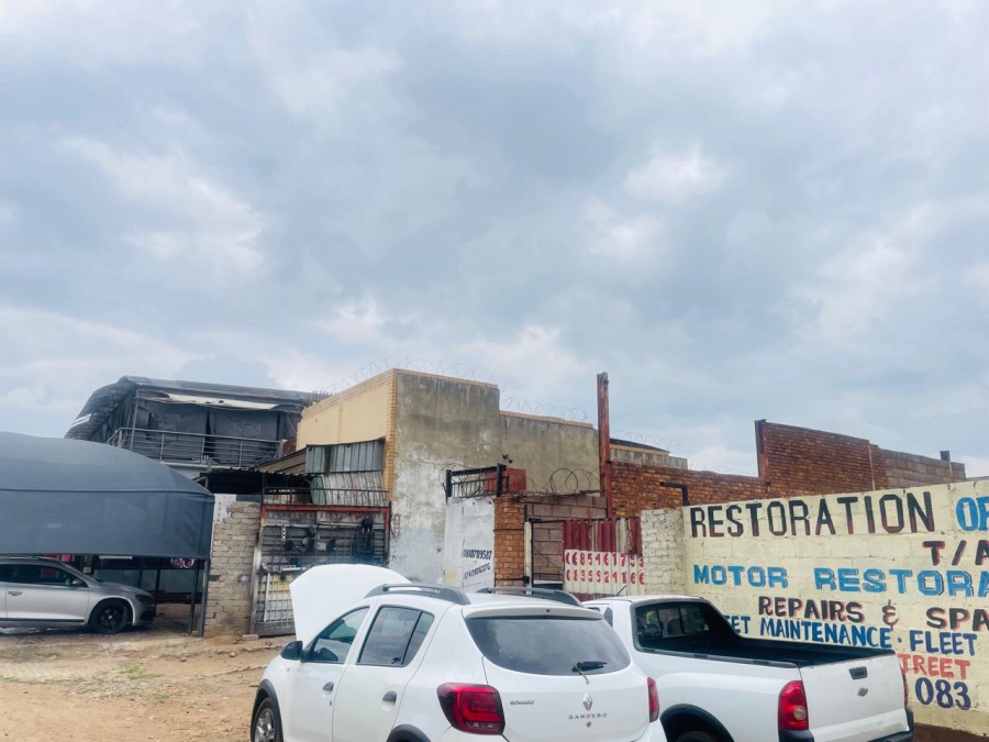 Commercial Property for Sale in Mapetla Gauteng