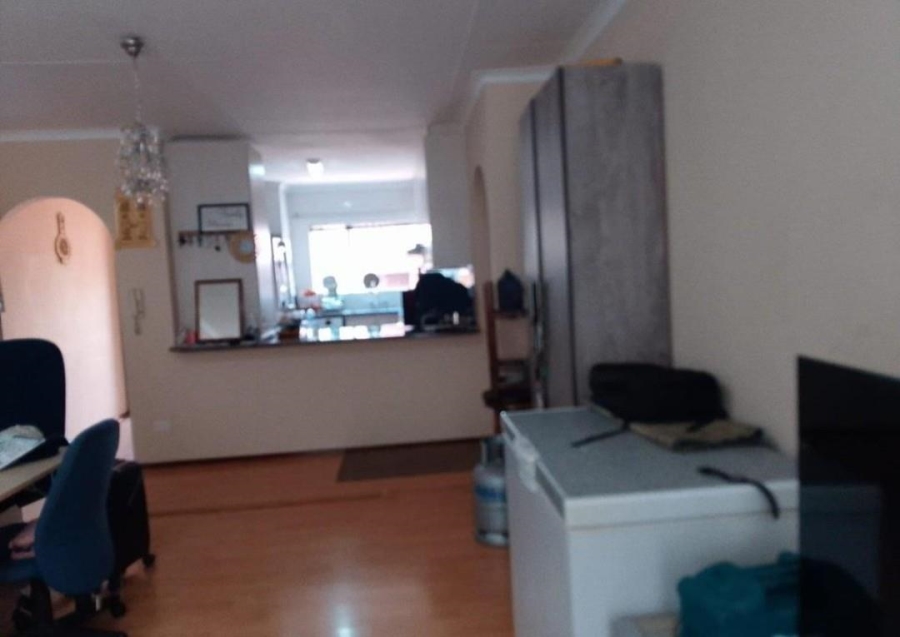 2 Bedroom Property for Sale in Ridgeway Gauteng