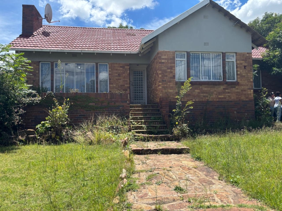 3 Bedroom Property for Sale in Linmeyer Gauteng