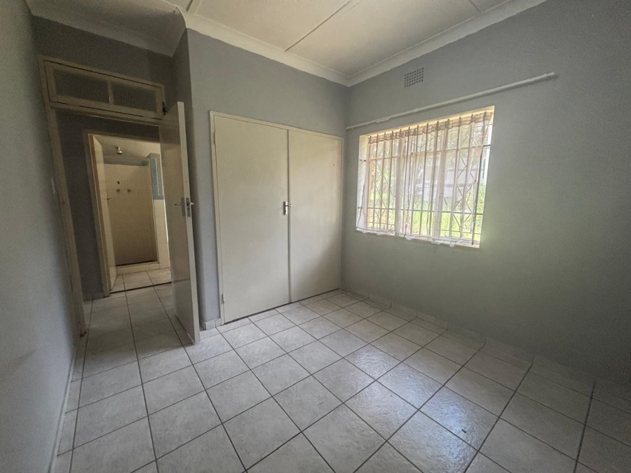 3 Bedroom Property for Sale in Linmeyer Gauteng
