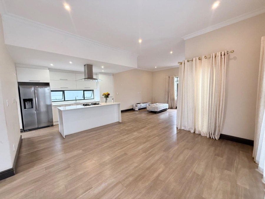 4 Bedroom Property for Sale in Broadacres Gauteng