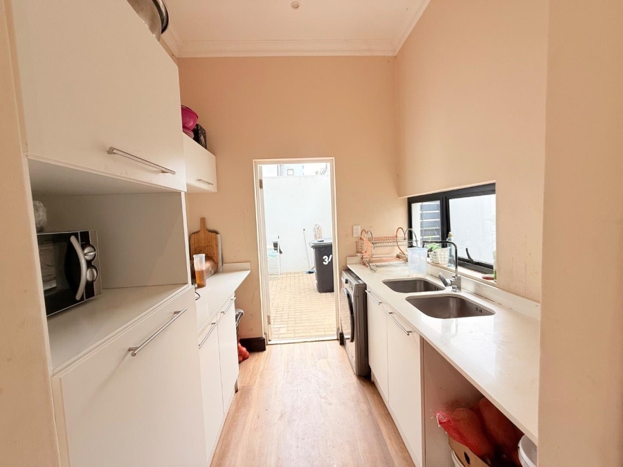 4 Bedroom Property for Sale in Broadacres Gauteng