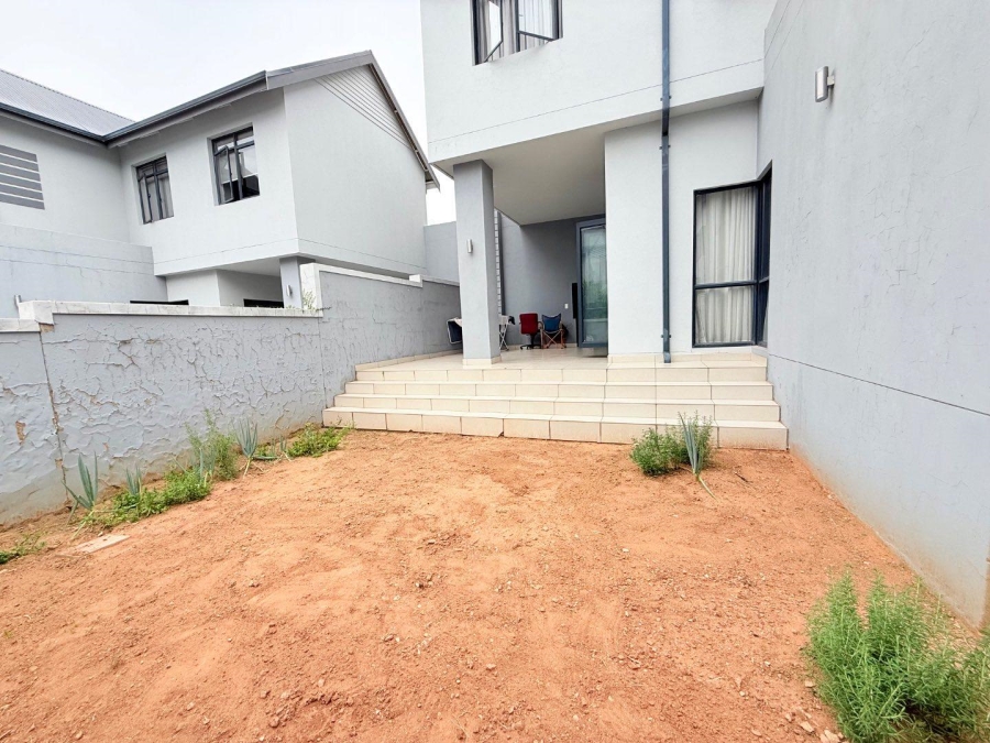 4 Bedroom Property for Sale in Broadacres Gauteng