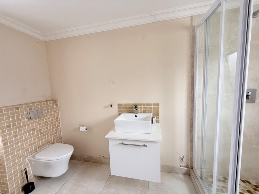 4 Bedroom Property for Sale in Broadacres Gauteng