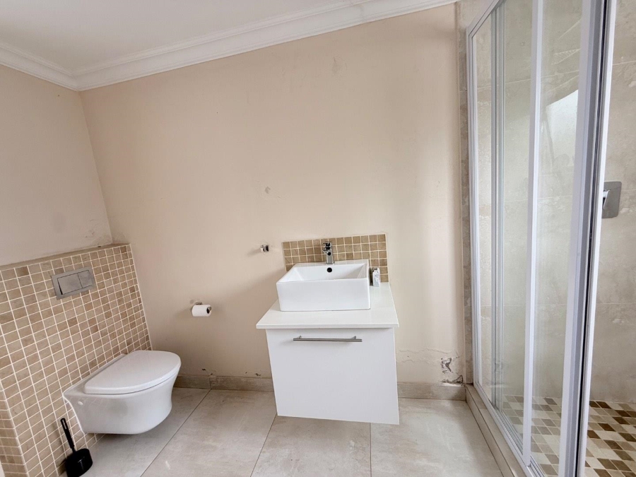 4 Bedroom Property for Sale in Broadacres Gauteng