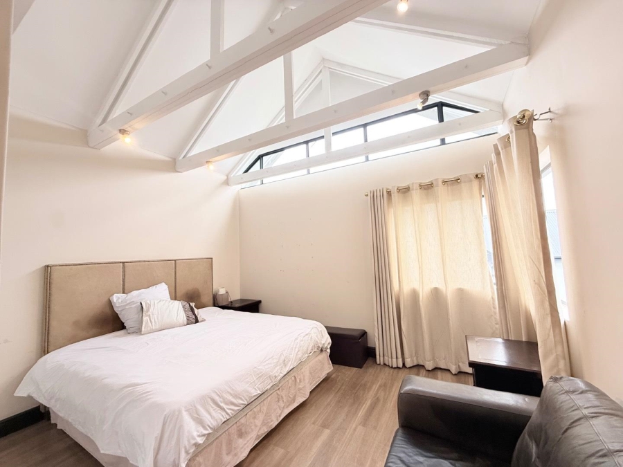 4 Bedroom Property for Sale in Broadacres Gauteng