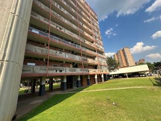 1 Bedroom Property for Sale in Sunnyside Gauteng