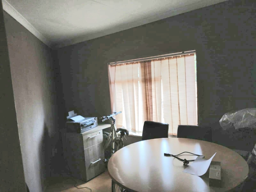 To Let 3 Bedroom Property for Rent in Elandspark Gauteng