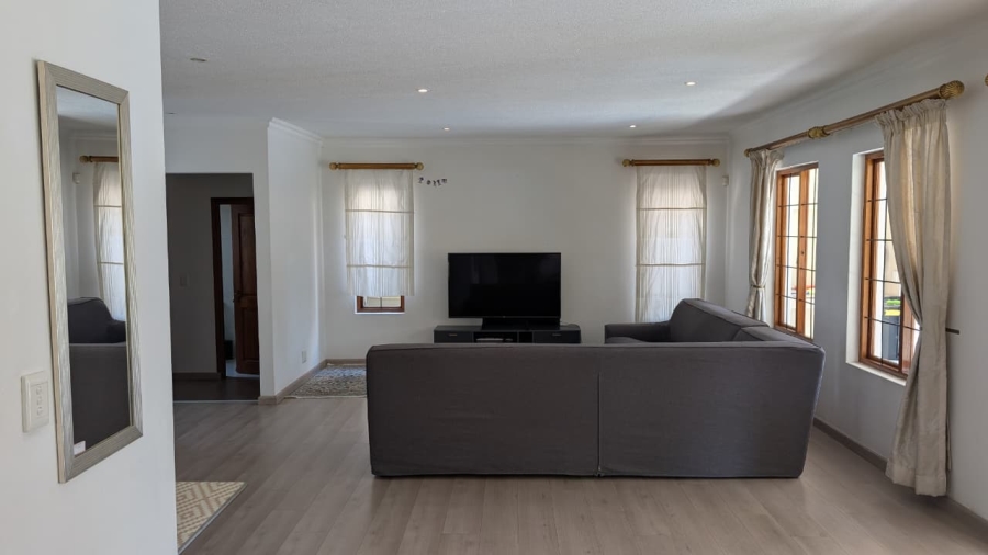 4 Bedroom Property for Sale in Barbeque Downs Gauteng