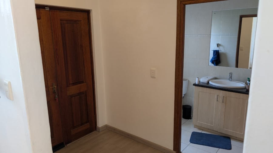 4 Bedroom Property for Sale in Barbeque Downs Gauteng