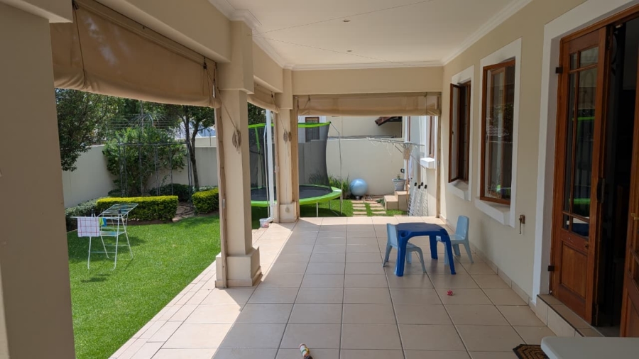 4 Bedroom Property for Sale in Barbeque Downs Gauteng