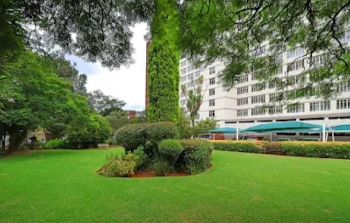 2 Bedroom Property for Sale in Bedford Gardens Gauteng