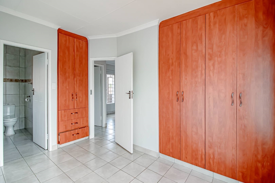 2 Bedroom Property for Sale in Celtisdal Gauteng