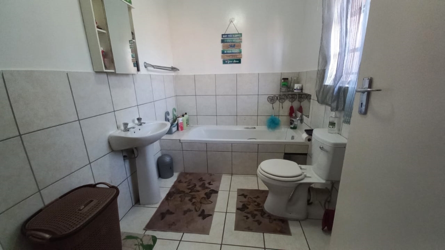 3 Bedroom Property for Sale in Riversdale Gauteng
