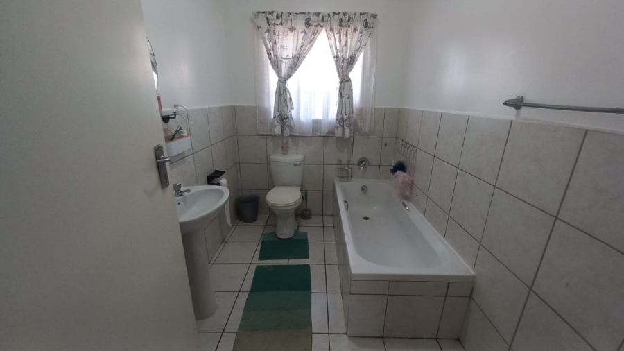 3 Bedroom Property for Sale in Riversdale Gauteng