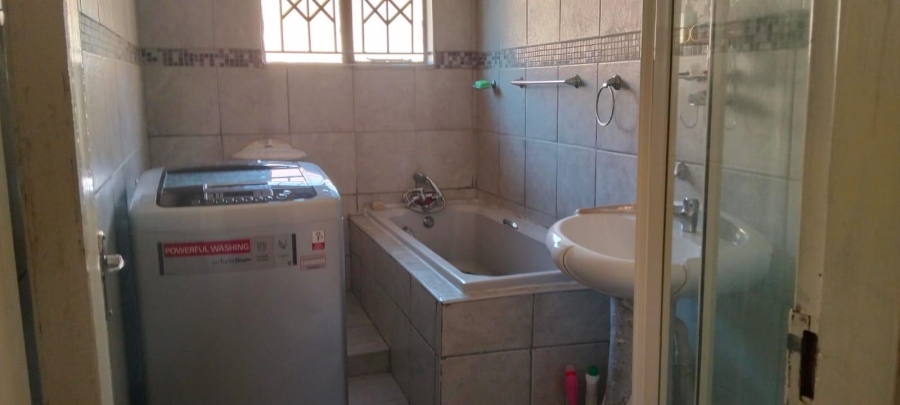 3 Bedroom Property for Sale in Springs Central Gauteng