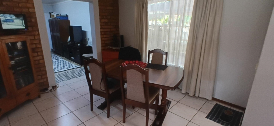 2 Bedroom Property for Sale in Beyerspark Ext 13 Gauteng