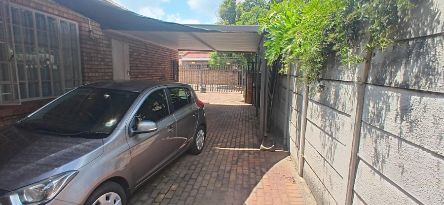 2 Bedroom Property for Sale in Beyerspark Ext 13 Gauteng