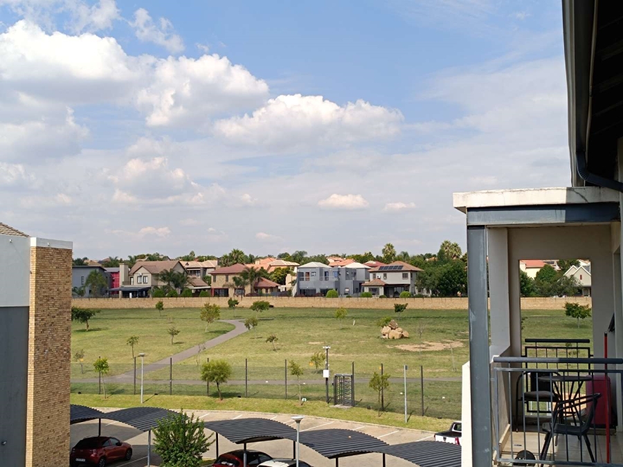 2 Bedroom Property for Sale in Amberfield Gauteng