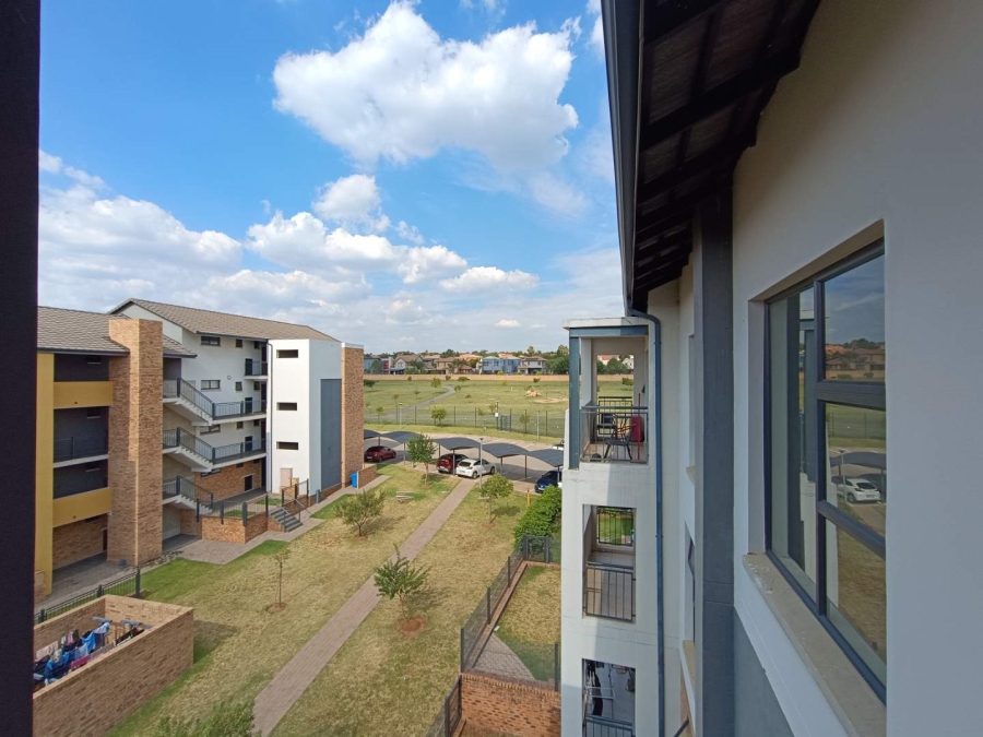 2 Bedroom Property for Sale in Amberfield Gauteng