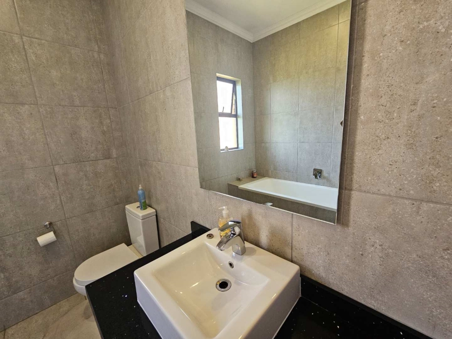 3 Bedroom Property for Sale in Six Fountains Residential Estate Gauteng