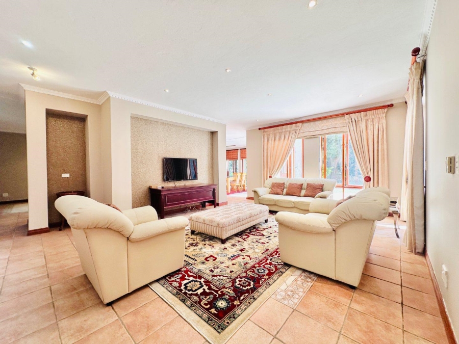 To Let 4 Bedroom Property for Rent in Dainfern Golf Estate Gauteng